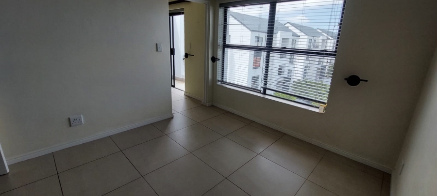 To Let 1 Bedroom Property for Rent in De Velde Western Cape